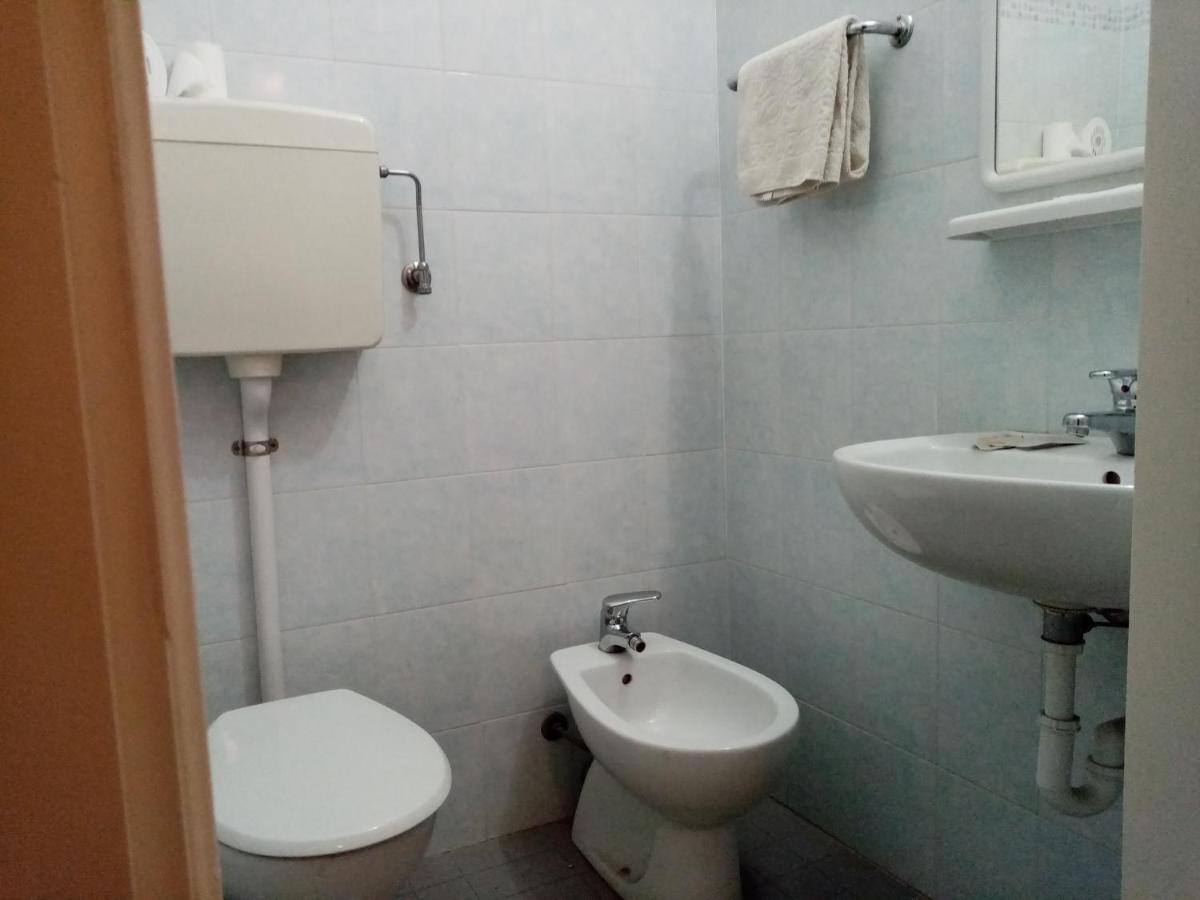 New Prophet Appartamenti Cattolica Dış mekan fotoğraf